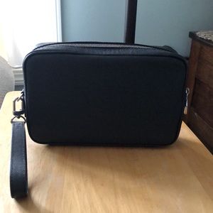 Louis Vuitton men’s leather small bag NEW